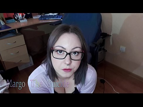 ❤️ Moza sexy con lentes chupa un consolador profundamente ante a cámara ☑ Vídeo de puta na pornografía gl.sexygirlspics-com.ru ❌
