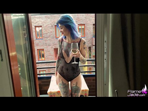 ❤️ Tremenda nena chupando dun trago e fodendo apaixonadamente baixo o ceo aberto ☑ Vídeo de puta na pornografía gl.sexygirlspics-com.ru ❌